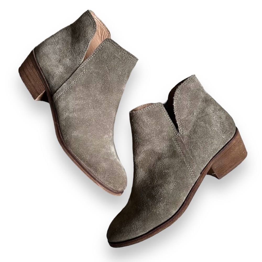 Splendid Suede Hamptyn Ankle Bootie